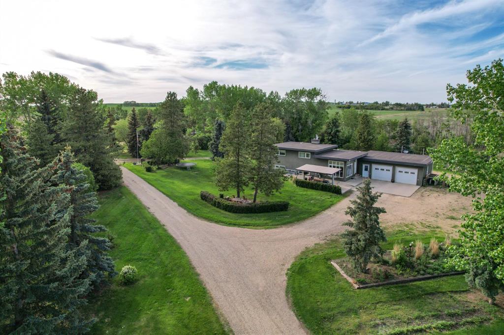 Picture for 44137 Range Road 201  