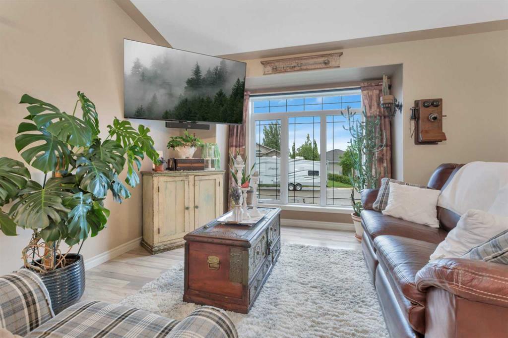 Picture for 52 Irving Crescent 