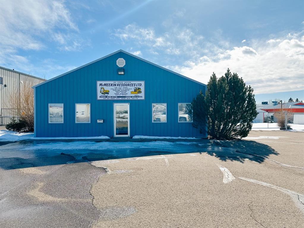 Picture for 4427 45 Avenue 
