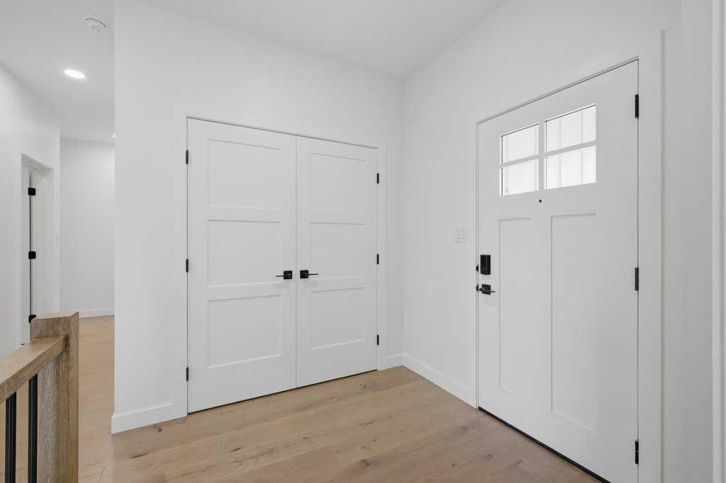 Picture for 37 Maclean Close 