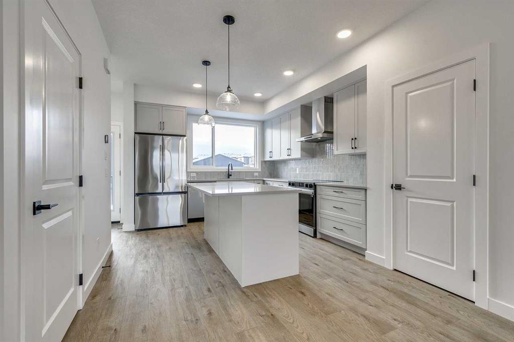 Picture for 311 Silverton Glen Road SW