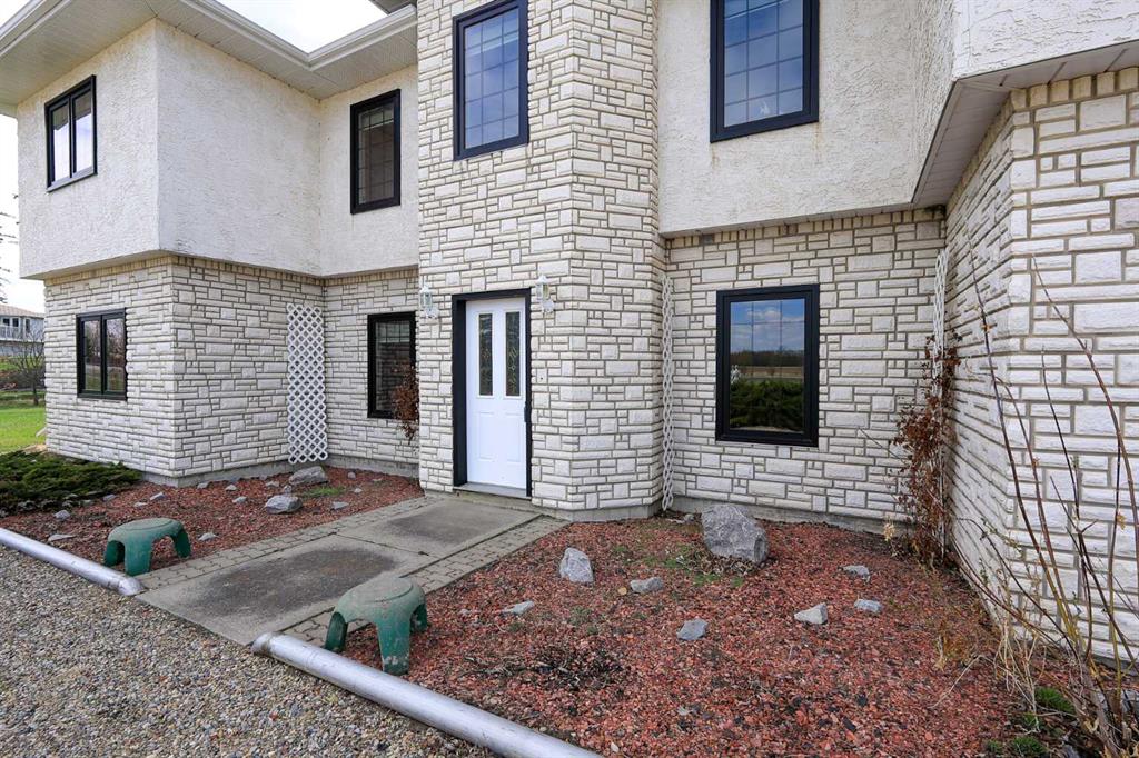 Picture for 10, 27501 Township Road 374  