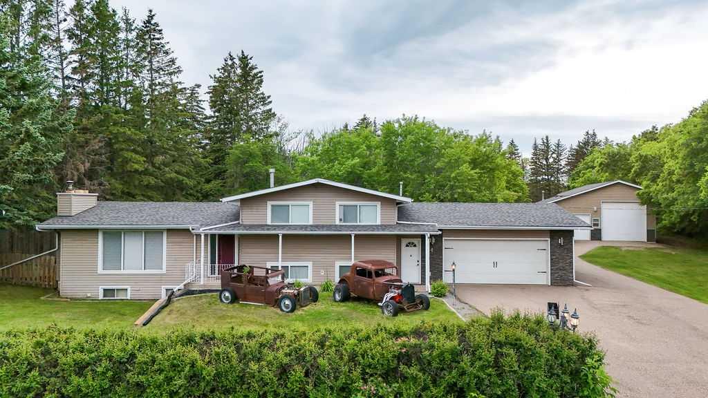 Picture for 4, 39026 Range Road 275  