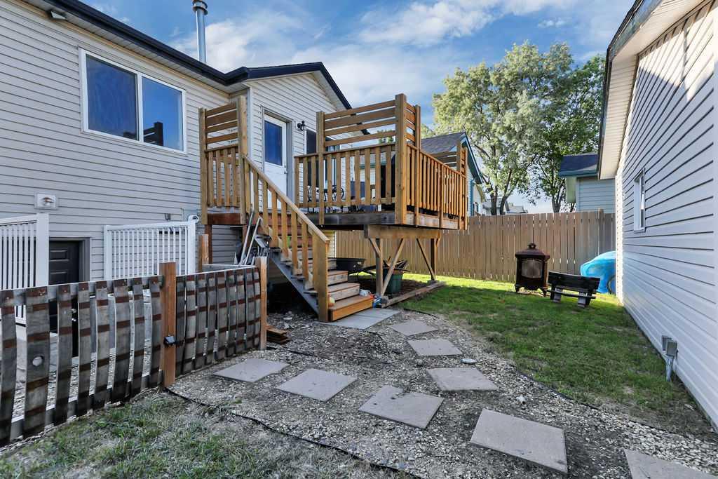 Picture for 23 Jacobs Close 