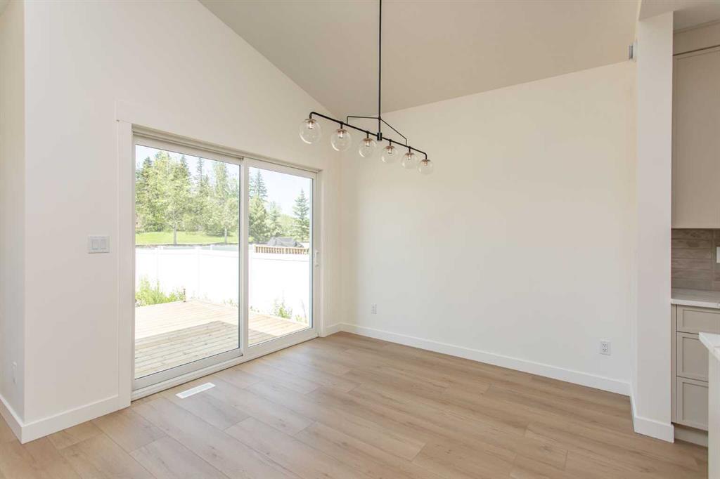 Picture for 60 Emmett Crescent 