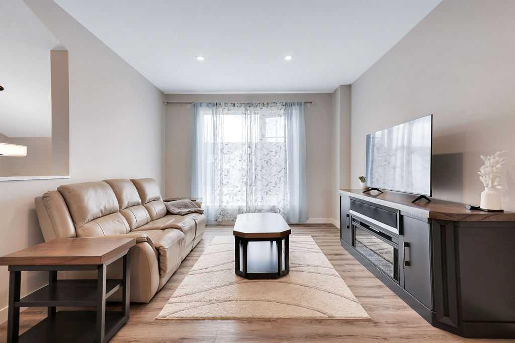 Picture for 30 Evergreen Way 