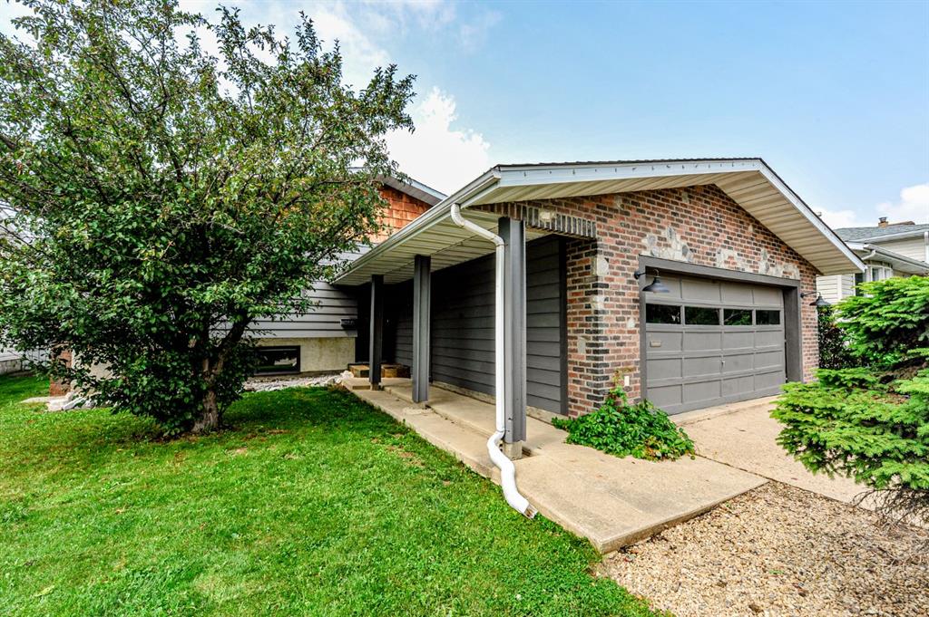 Picture for 68 Elliott Drive 