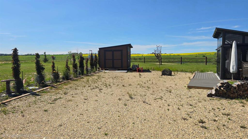 Picture for 198, 41019 Range Road 11  