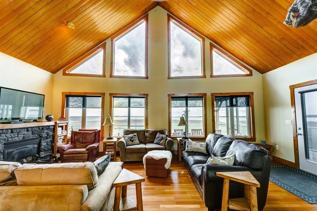 Picture for 121, 41251 Range Road 210  