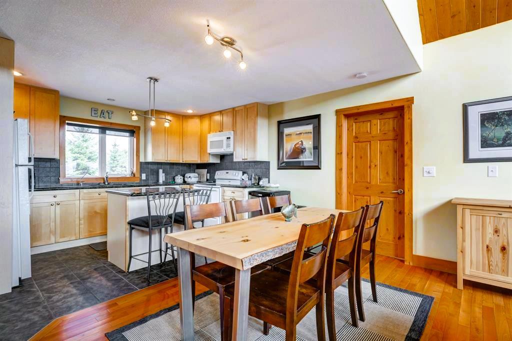 Picture for 121, 41251 Range Road 210  
