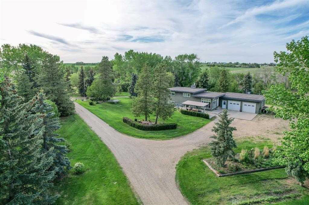 Picture for 44137 Range Road 201  