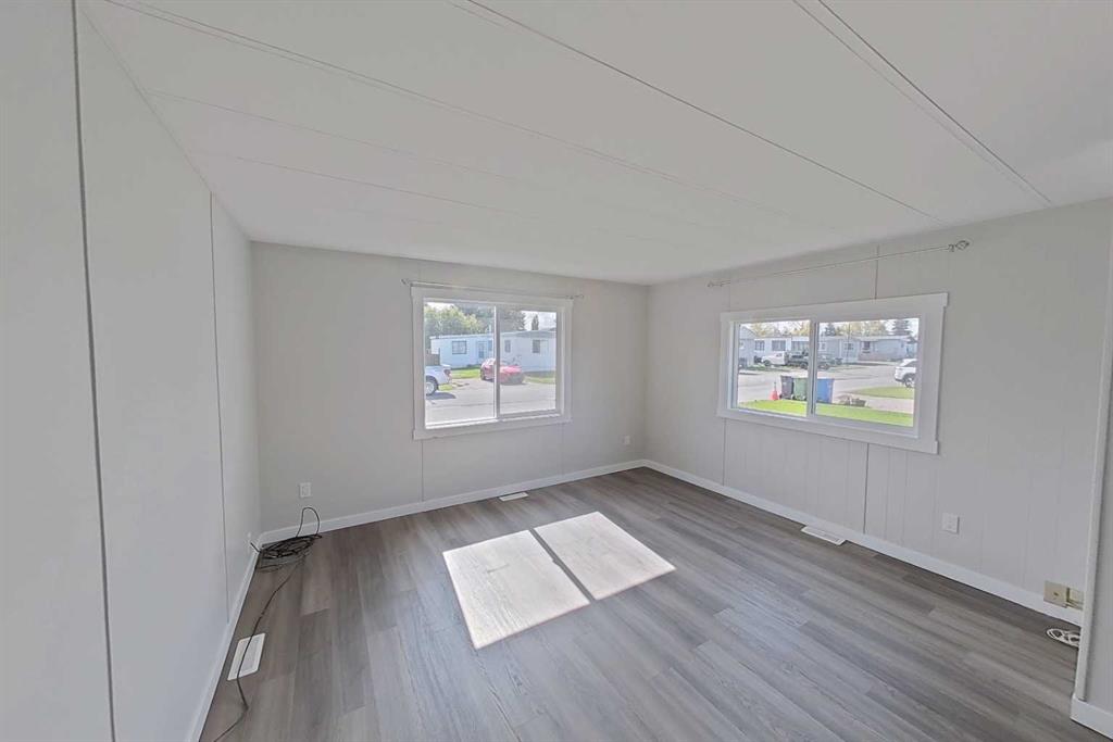 Picture for 229, 5344 76 Street 