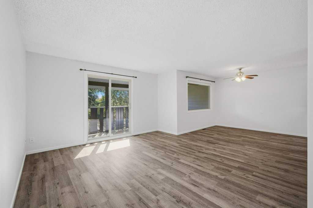 Picture for 228, 54 Bell Street 