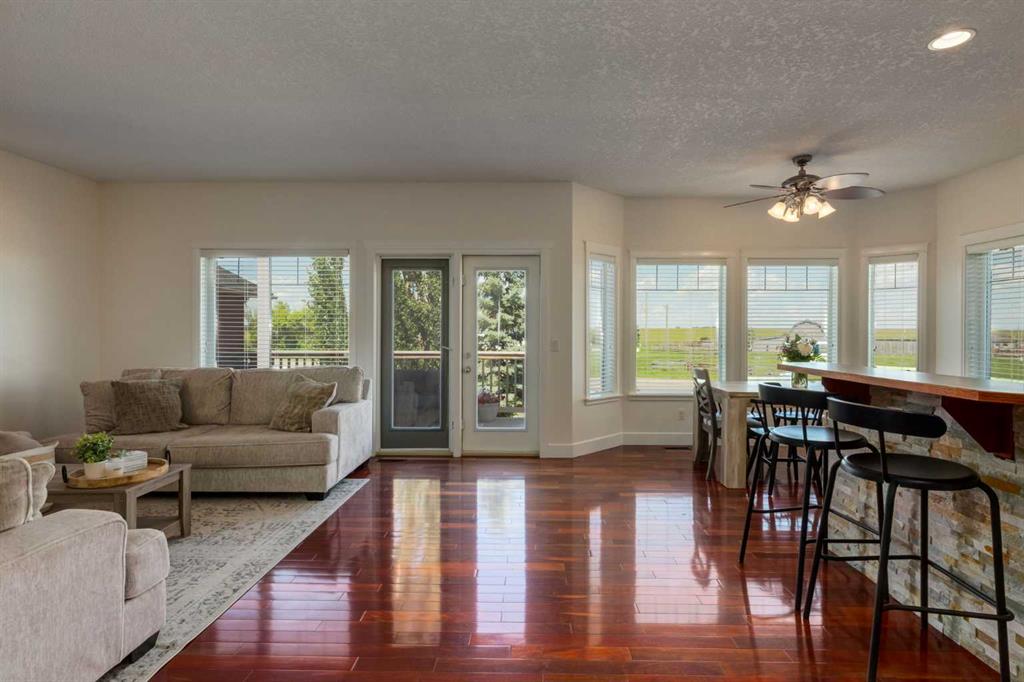 Picture for 156 CAMDEN Court 