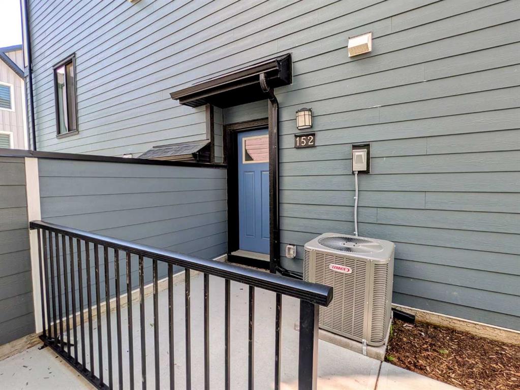 Picture for 152, 380 Seton Villas SE