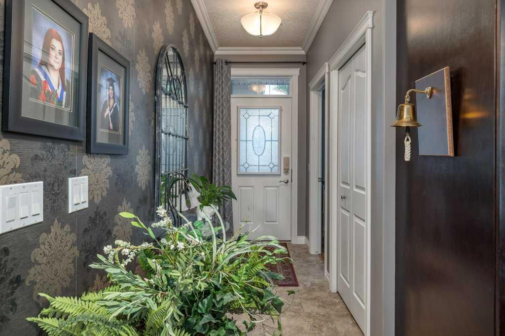 Picture for 61 River Heights View 