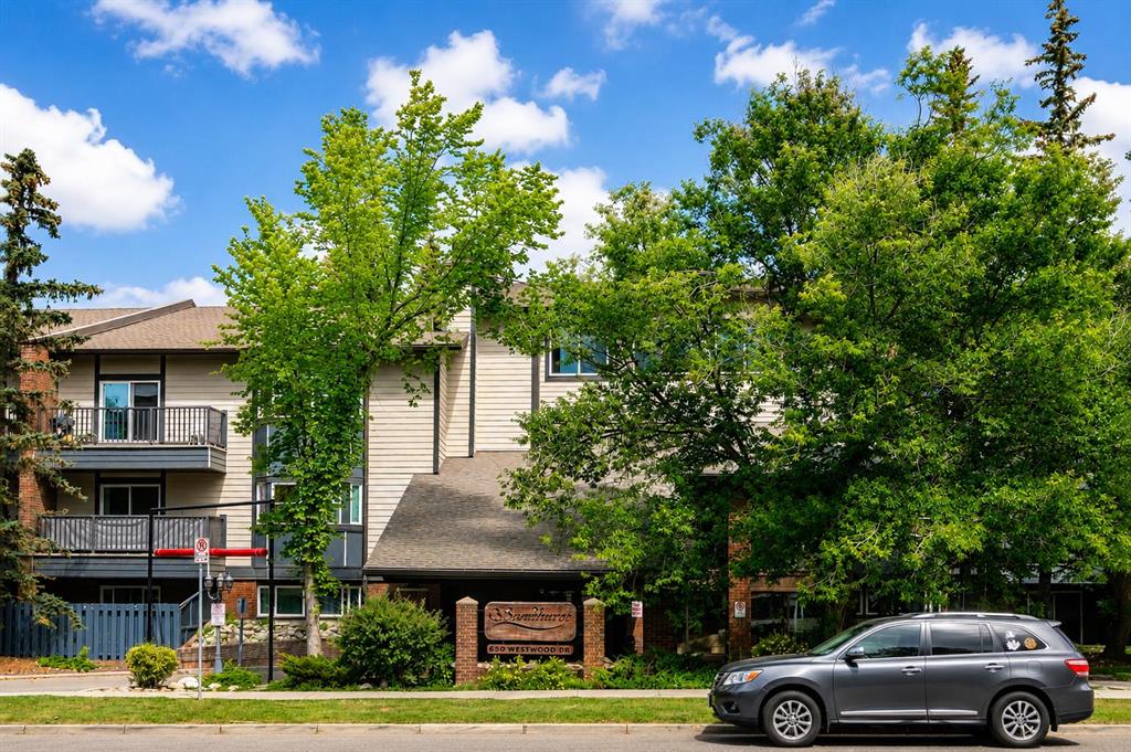 Picture for 305, 550 Westwood Drive SW