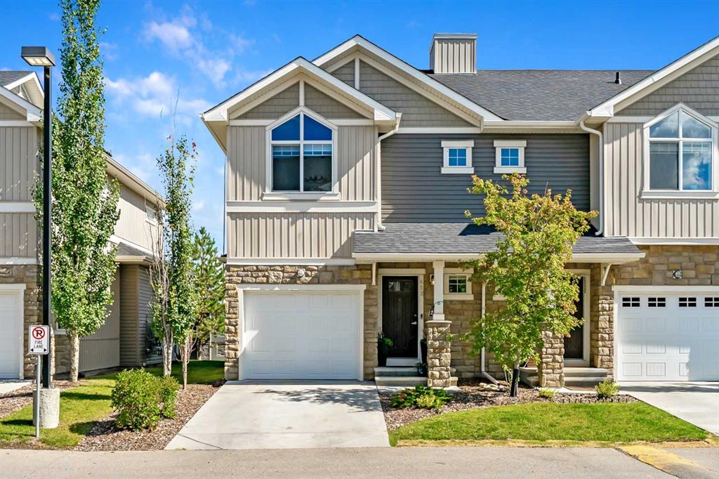 Picture for 652 Skyview Ranch Grove NE