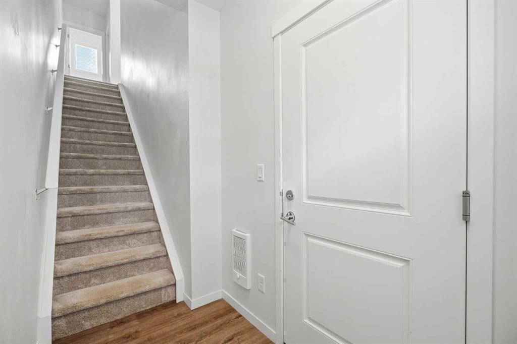 Picture for 611, 355 Nolancrest Heights NW