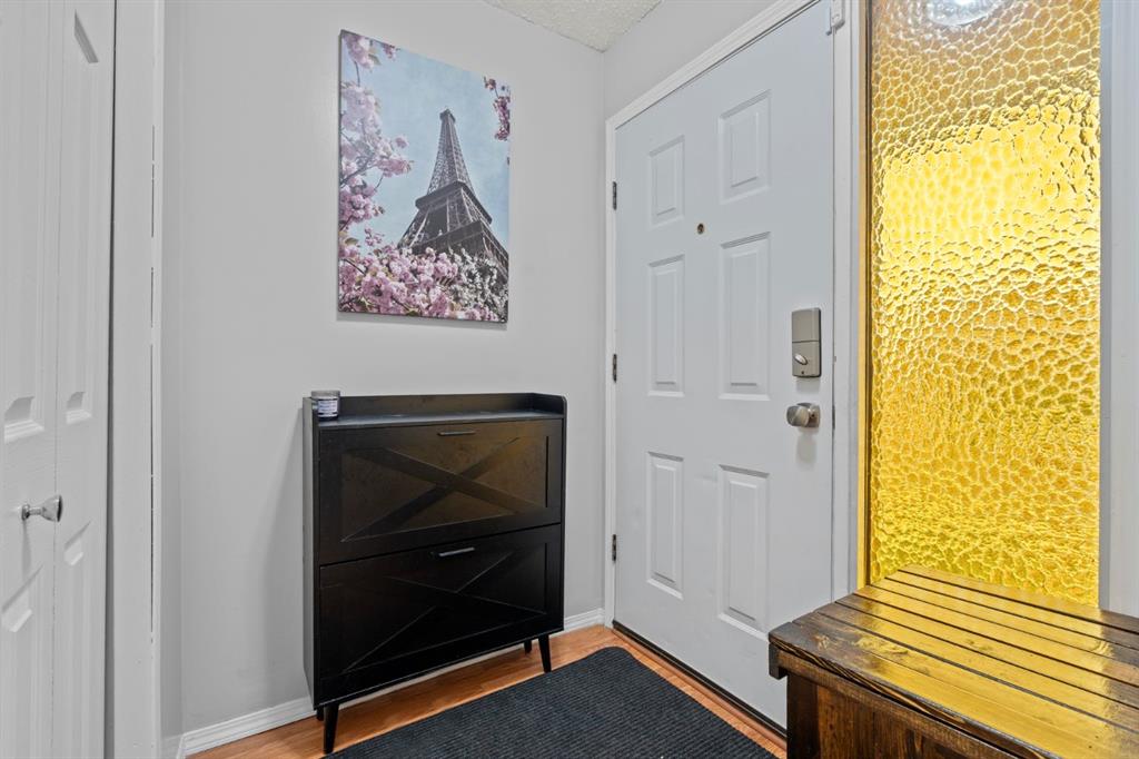 Picture for 27 Templemont Drive NE