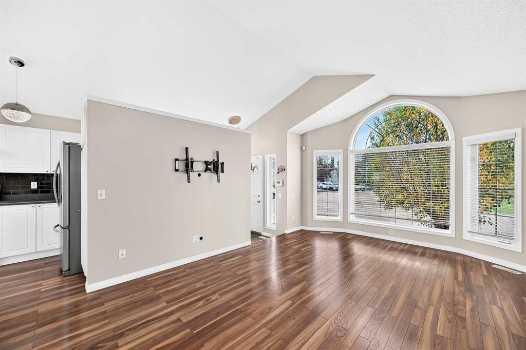 Picture for 267 Covewood Close NE