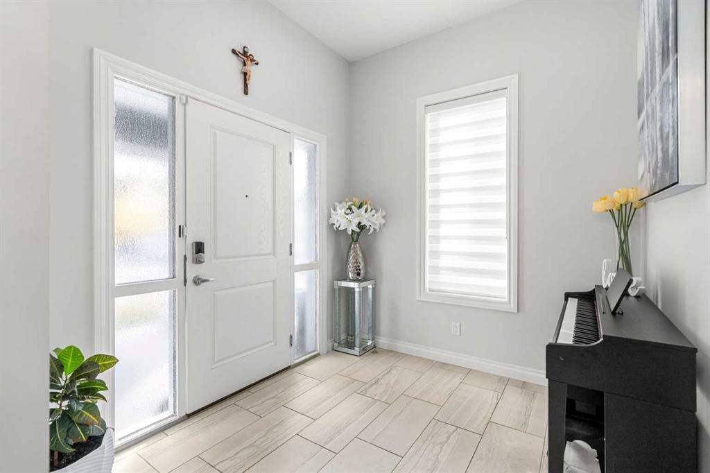 Picture for 107 Masters Way SE
