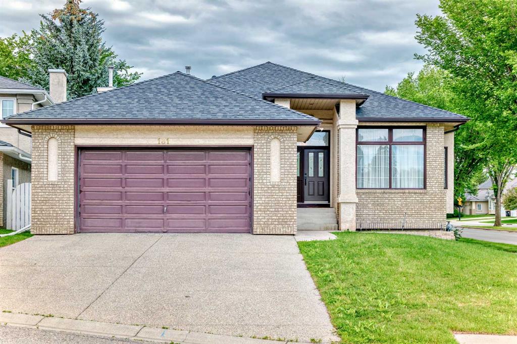 Picture for 131 Mckenzie Lake Bay SE