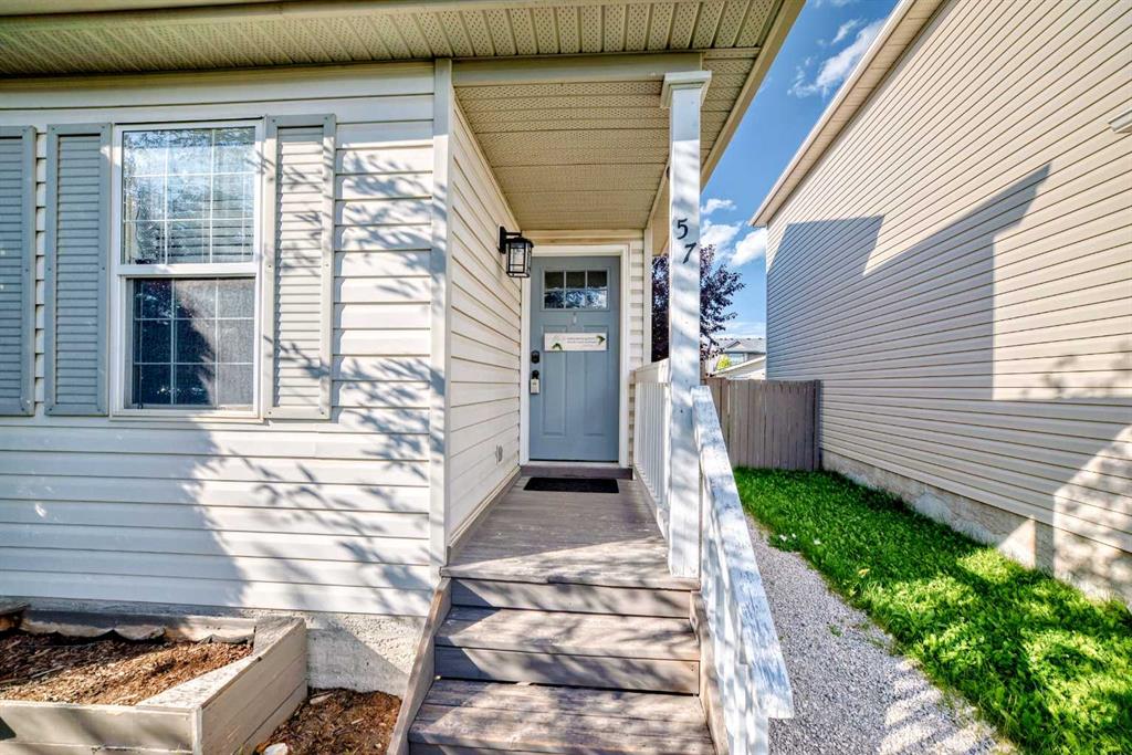 Picture for 57 Martinvalley Way NE