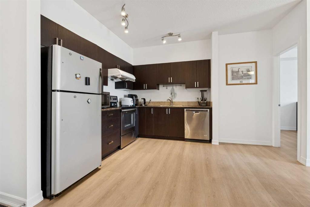 Picture for 116, 117 Copperpond Common SE