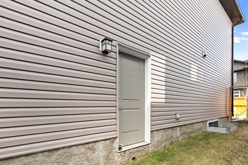 Picture for 439 Bayview Way SW