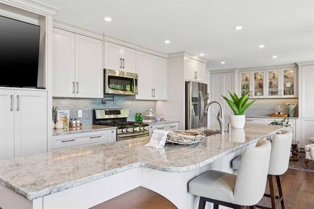 Picture for 947 Lake Placid Drive SE