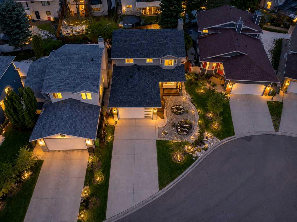 Picture for 256 Riverside Mews SE
