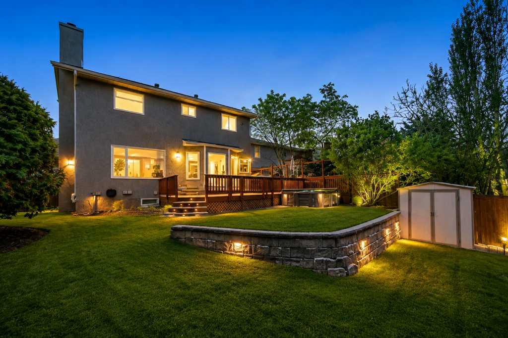 Picture for 256 Riverside Mews SE