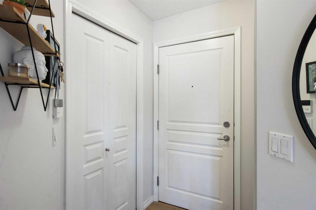 Picture for 140, 22 Richard Place SW