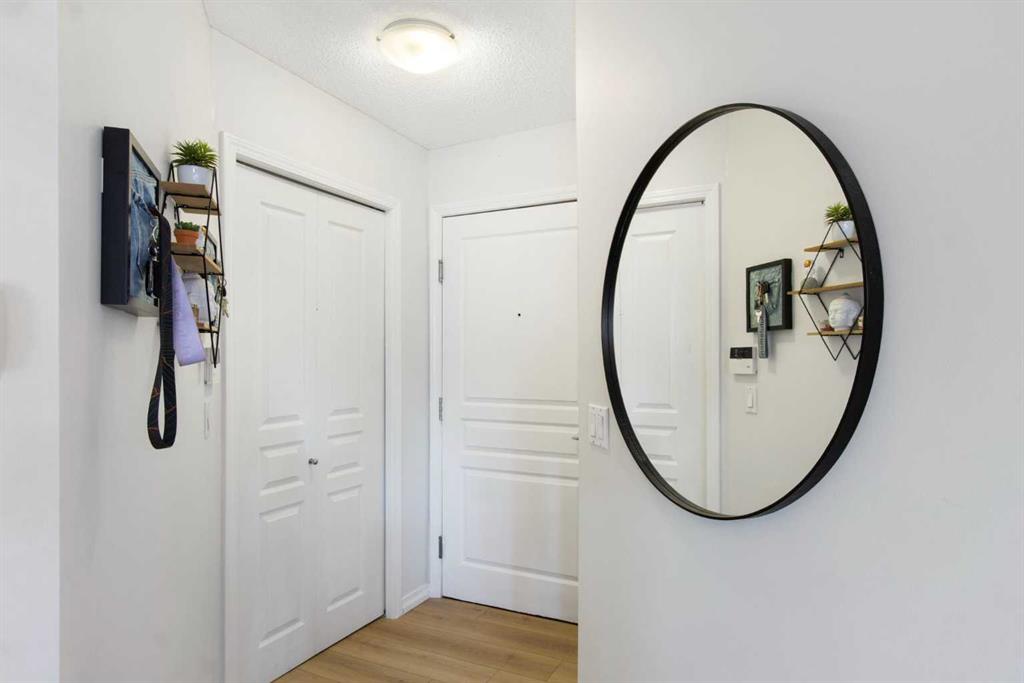 Picture for 140, 22 Richard Place SW