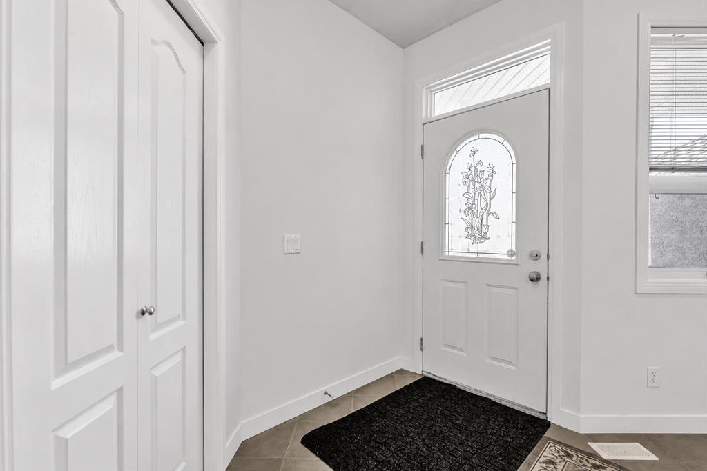 Picture for 34 Royal Manor NW