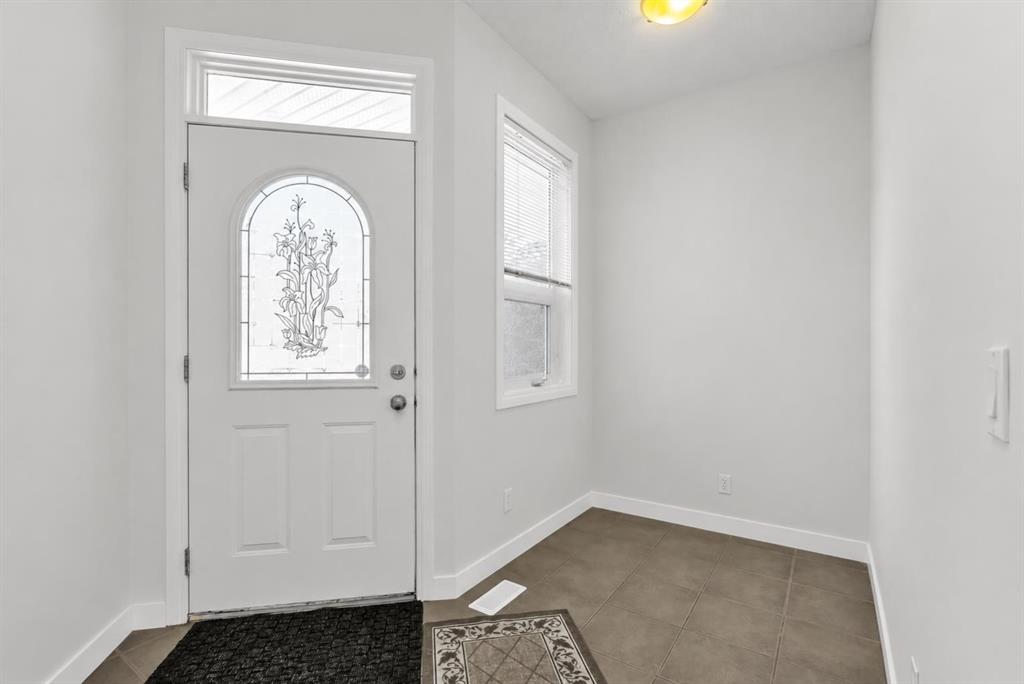 Picture for 34 Royal Manor NW