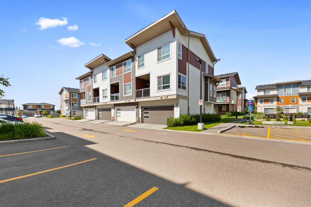 Picture for 209 Harvest Hills Common NE
