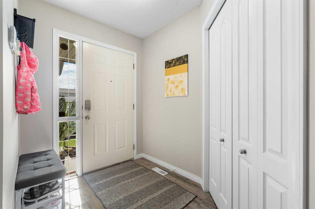 Picture for 71 Royal Birch Manor NW