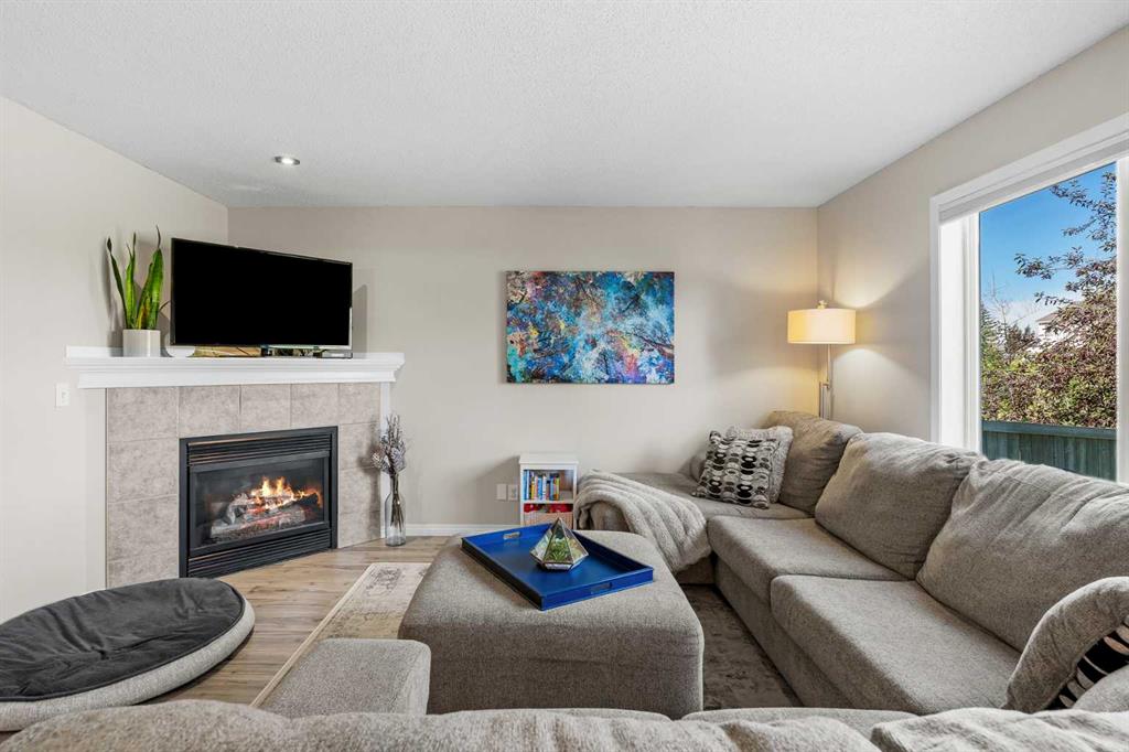 Picture for 71 Royal Birch Manor NW