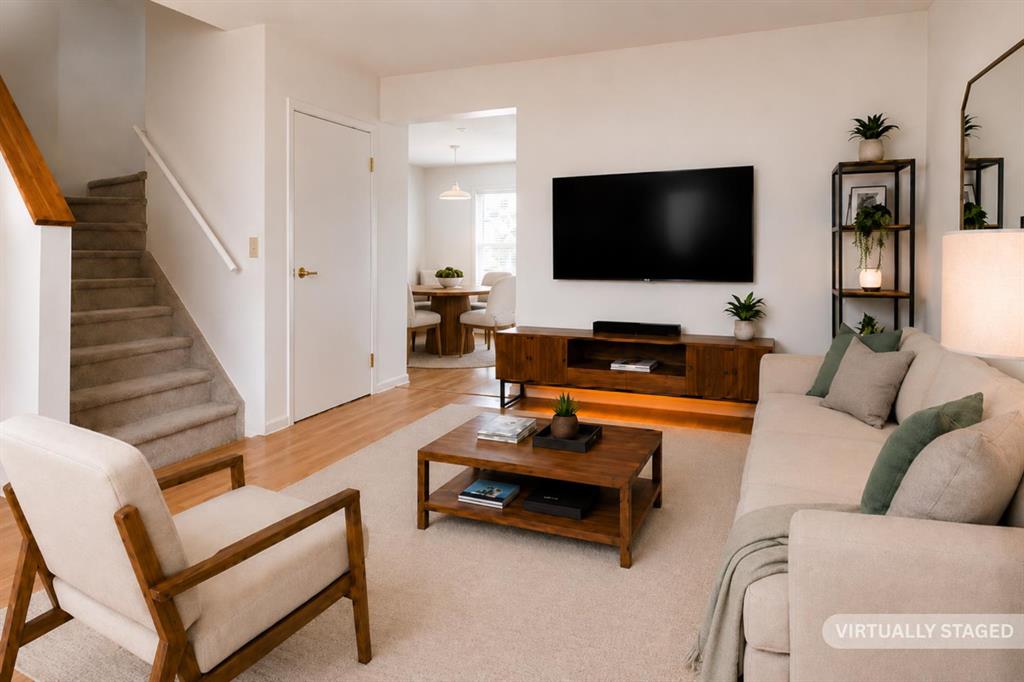 Picture for 102, 1835 10 Avenue SE