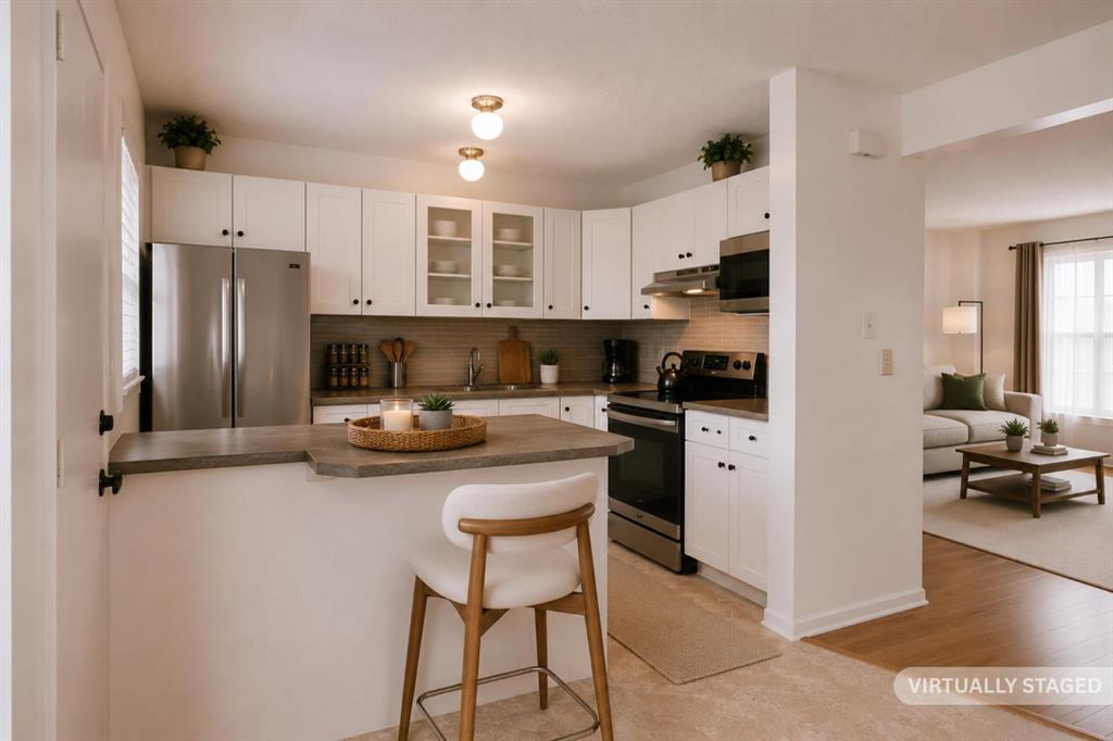 Picture for 102, 1835 10 Avenue SE