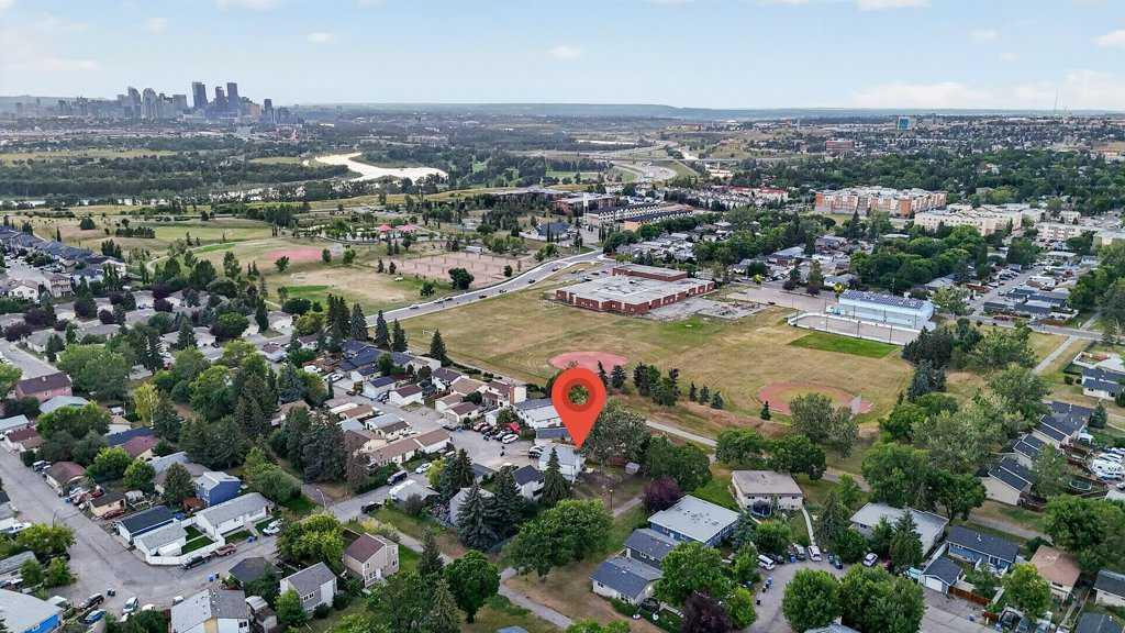 Picture for 3046 32A Avenue SE