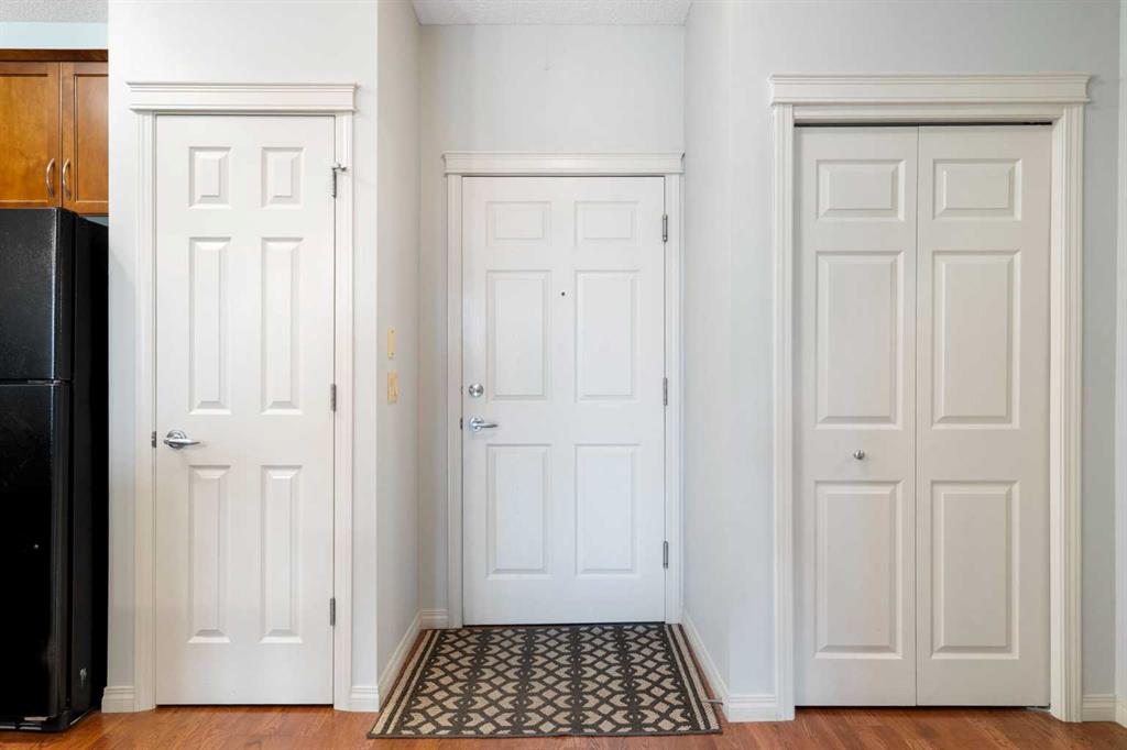 Picture for 310, 25 Prestwick Drive SE