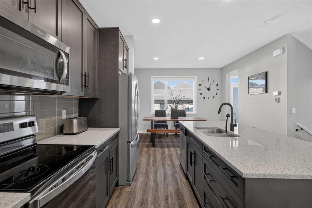 Picture for 851 Walgrove Boulevard SE