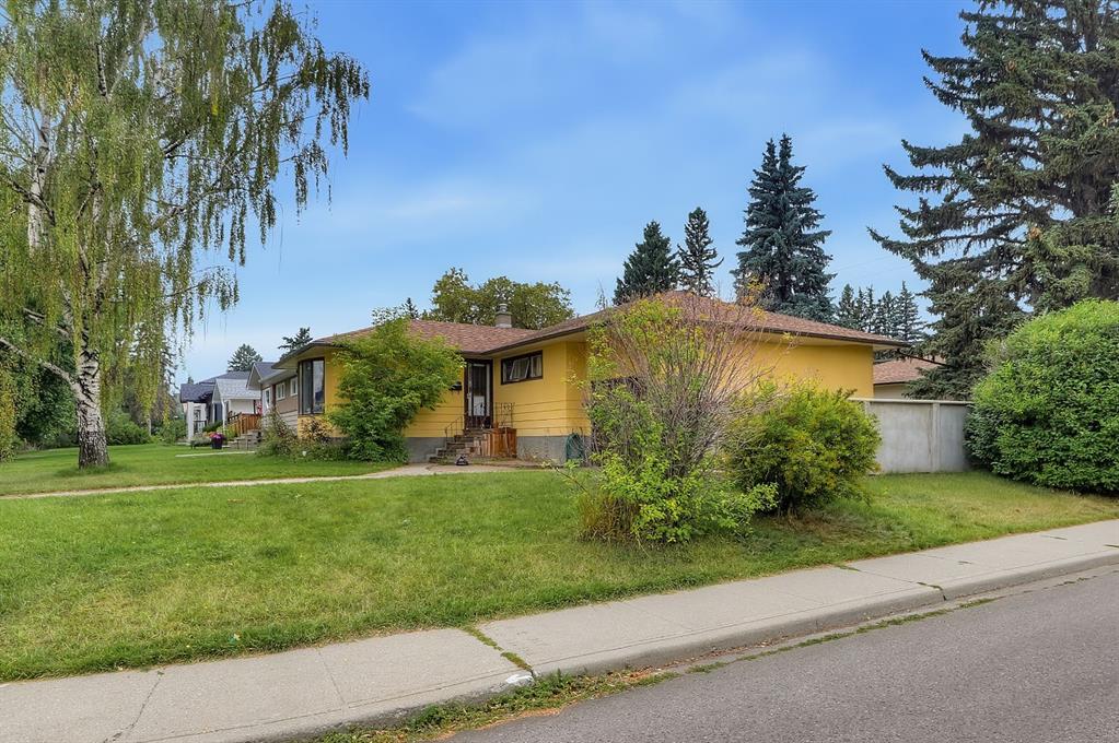 Picture for 3304 36 Avenue SW