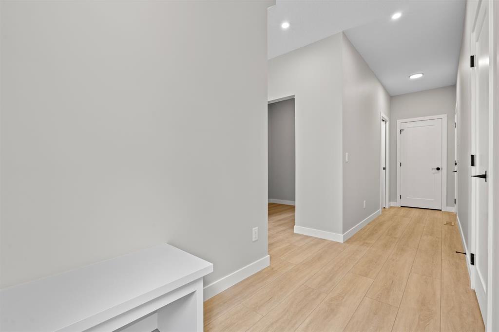 Picture for 129 Walgrove Bay SE
