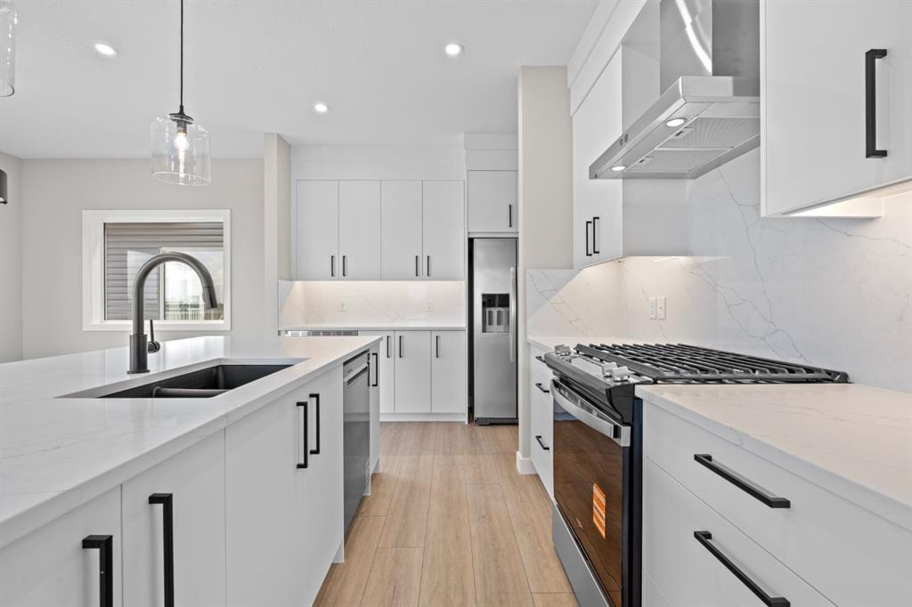 Picture for 129 Walgrove Bay SE