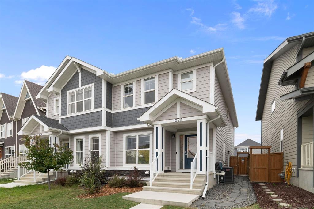 Picture for 1022 Mahogany Boulevard SE