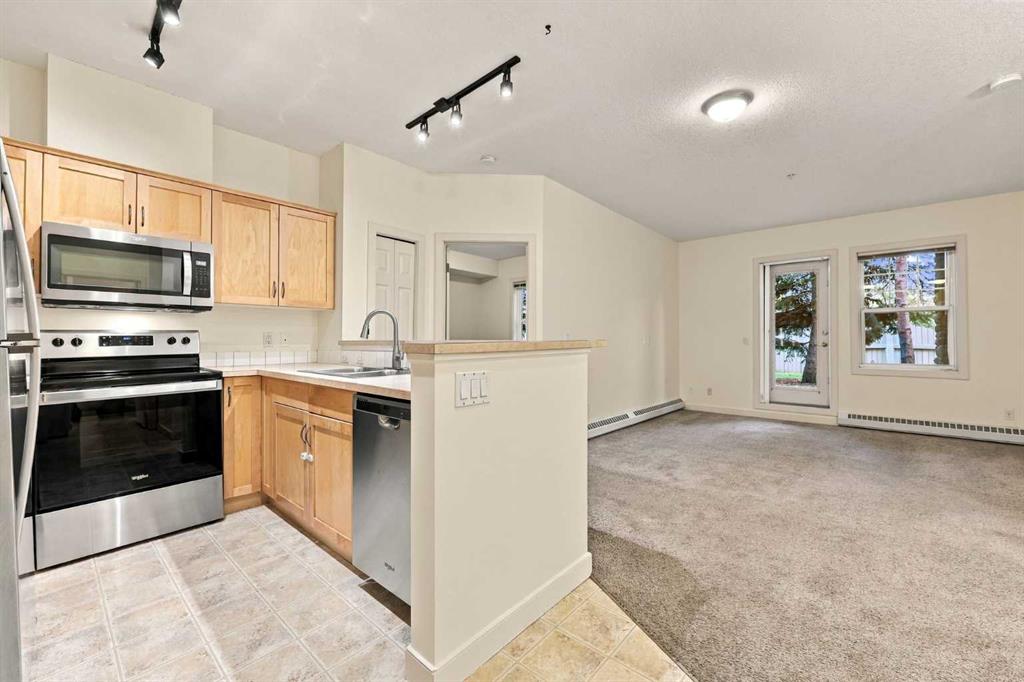 Picture for 114, 1414 17 Street SE